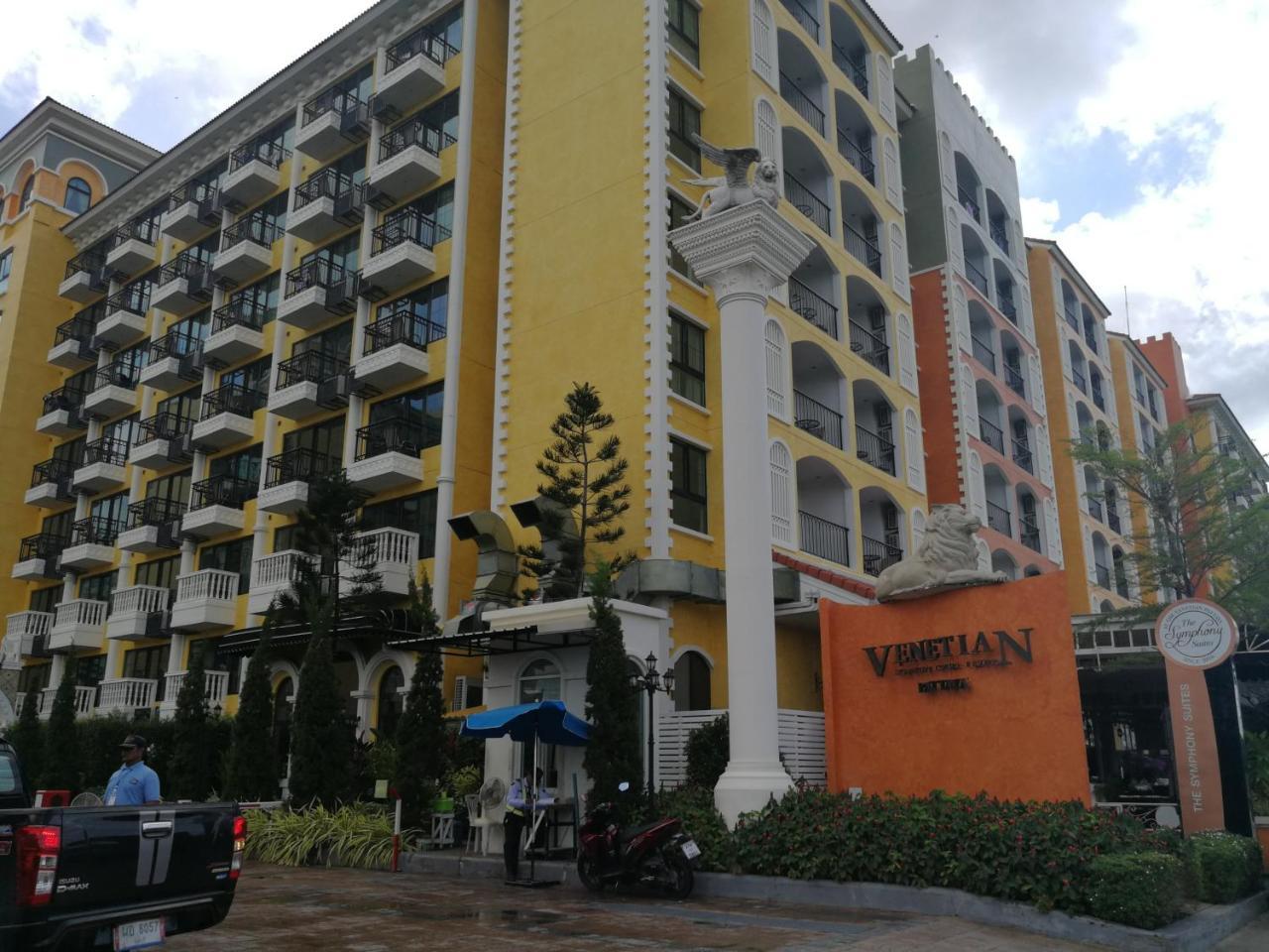 Venetian Poseidon Pool Hotel Jomtien Exterior foto