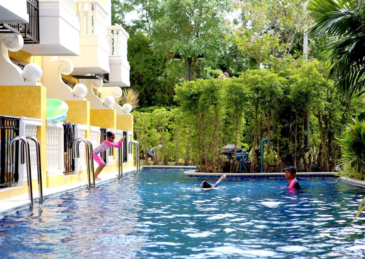 Venetian Poseidon Pool Hotel Jomtien Exterior foto