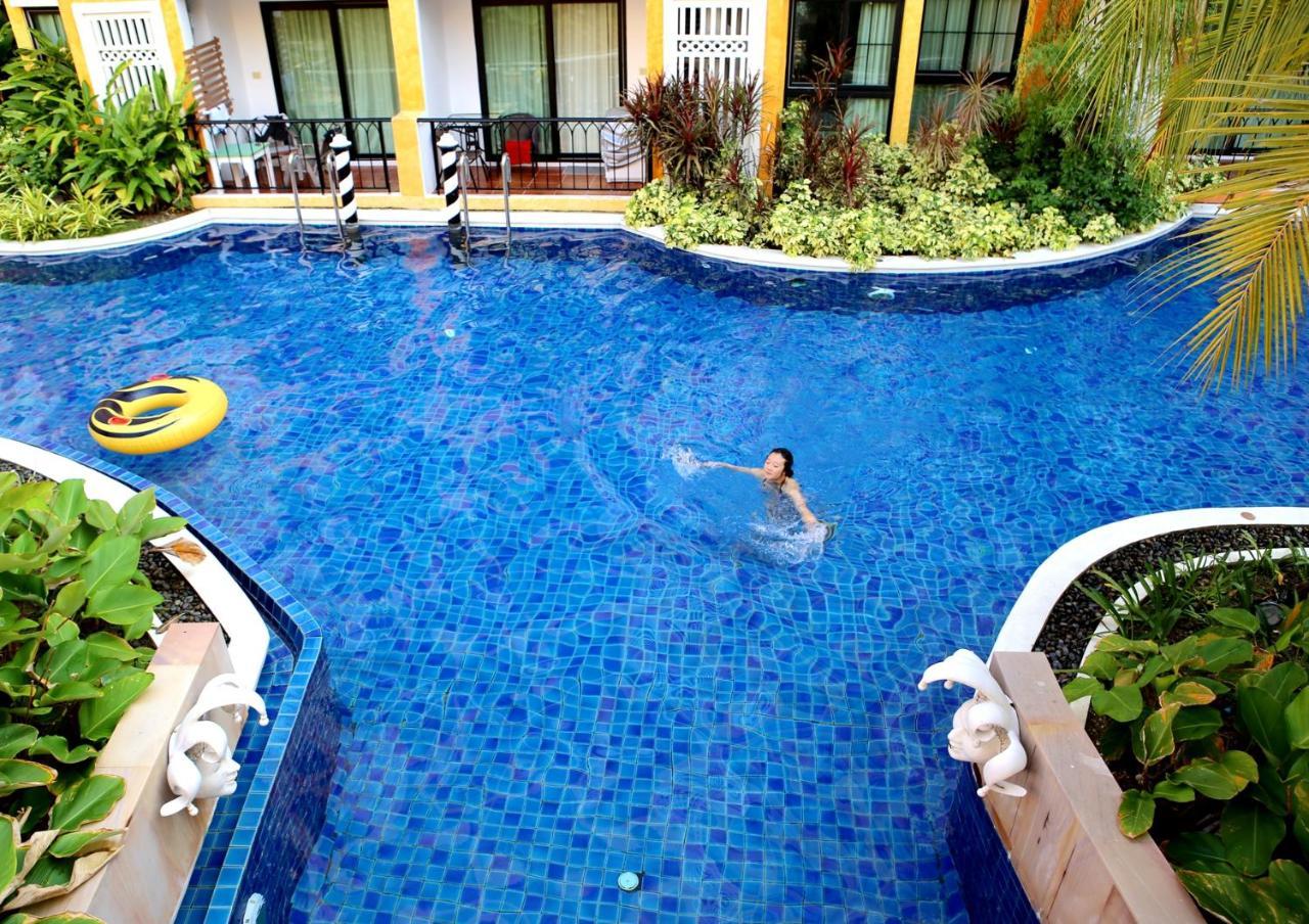 Venetian Poseidon Pool Hotel Jomtien Exterior foto